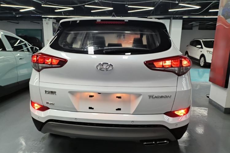 Used Hyundai Tucson 2018 1.6T Dual-Clutch Two-Wheel Drive 15th Anniversary Special Edition Rear