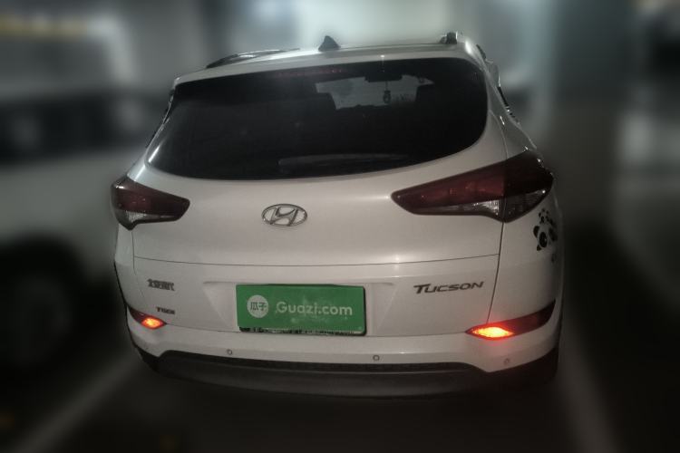 Used Hyundai Tucson 2018 1.6T Dual-Clutch Two-Wheel Drive 15th Anniversary Special Edition Rear