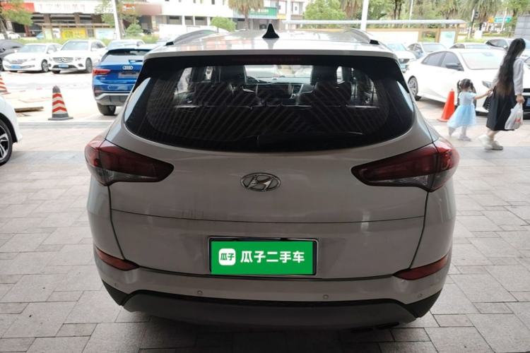 Used Hyundai Tucson 2018 1.6T Dual-Clutch Two-Wheel Drive 15th Anniversary Special Edition Rear