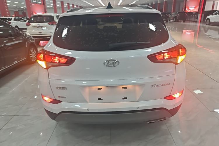 Used Hyundai Tucson 2018 1.6T Dual-Clutch Two-Wheel Drive 15th Anniversary Special Edition Rear
