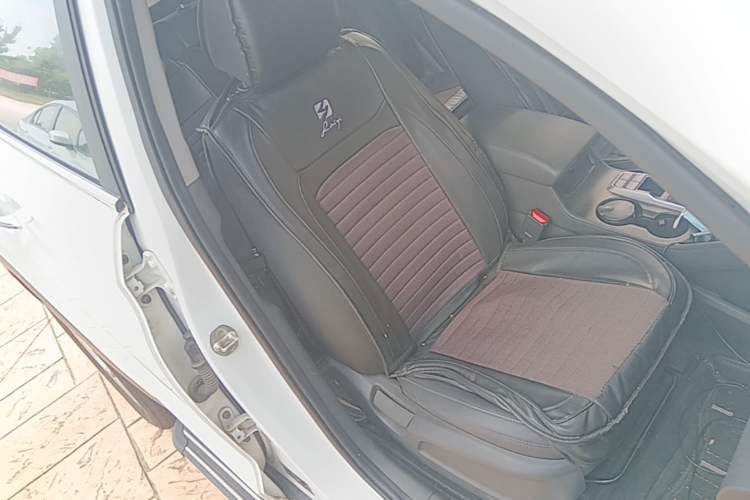 Used Hyundai Tucson 2018 1.6T Dual-Clutch Two-Wheel Drive 15th Anniversary Special Edition Right Front Seat