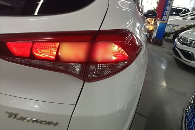 Used Hyundai Tucson 2018 1.6T Dual-Clutch Two-Wheel Drive 15th Anniversary Special Edition Right Rear Taillight