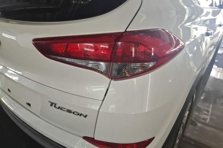 Used Hyundai Tucson 2018 1.6T Dual-Clutch Two-Wheel Drive 15th Anniversary Special Edition Right Rear Taillight