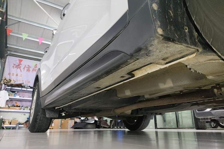 Used Hyundai Tucson 2018 1.6T Dual-Clutch Two-Wheel Drive 15th Anniversary Special Edition Right Side Sill