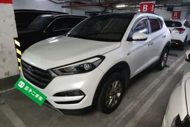 Used Hyundai Tucson 2018 1.6T Dual-Clutch Two-Wheel Drive 15th Anniversary Special Edition