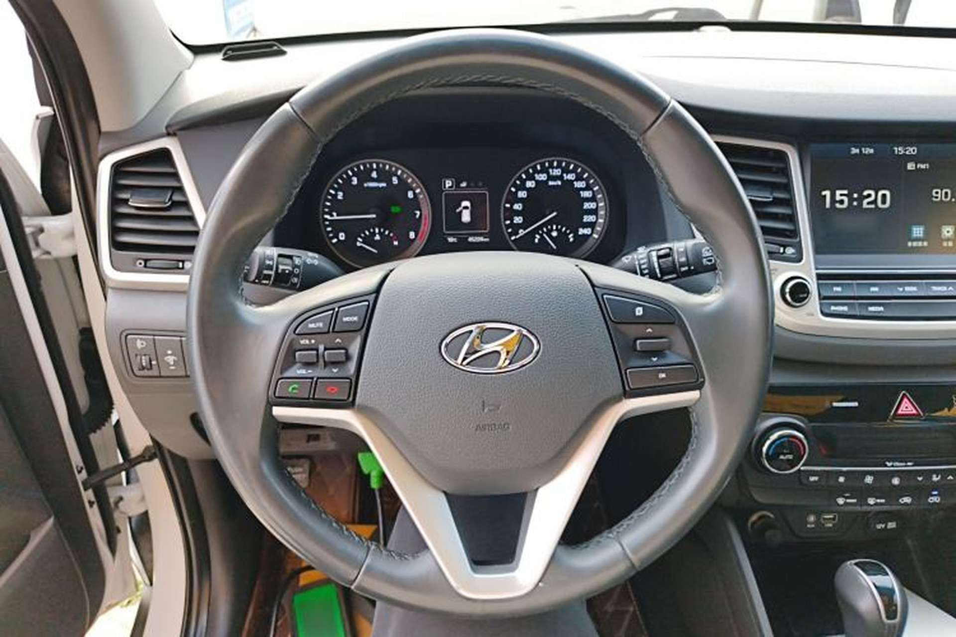Used Hyundai Tucson 2018 1.6T Dual-Clutch Two-Wheel Drive 15th Anniversary Special Edition Steering Wheel