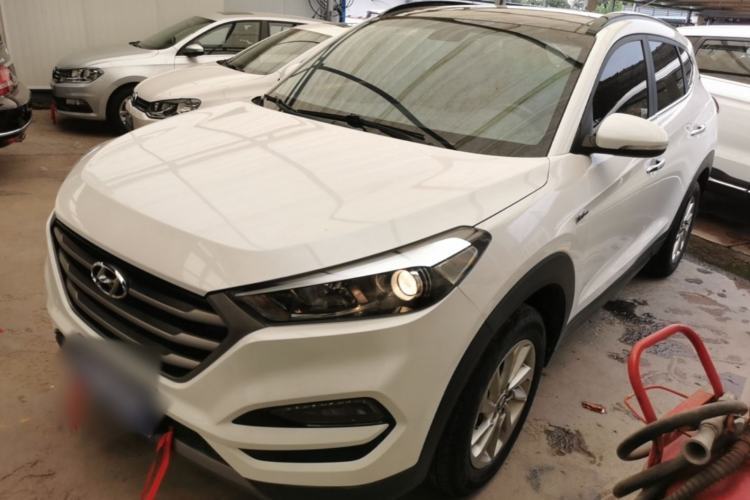Used Hyundai Tucson 2018 1.6T Dual-Clutch Two-Wheel Drive 15th Anniversary Special Edition Guazi used car, China used car export, Used car for sale, Used  cars, Cheapest cars for sale