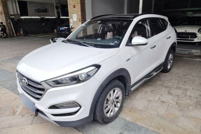 Used Hyundai Tucson 2018 1.6T Dual-Clutch Two-Wheel Drive 15th Anniversary Special Edition