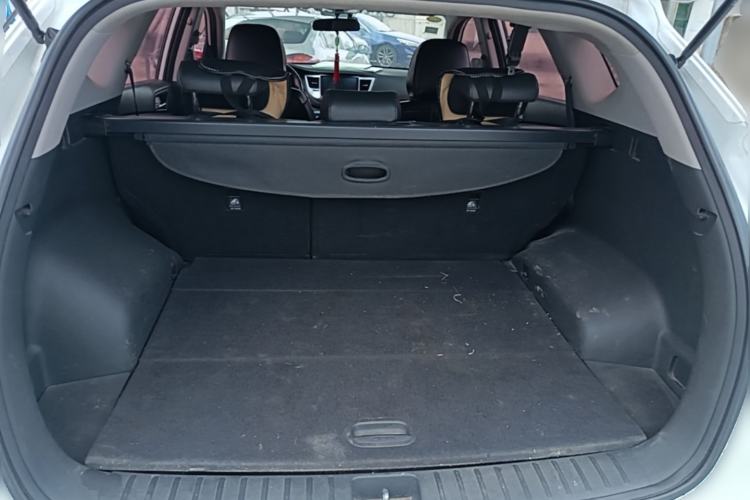 Used Hyundai Tucson 2018 1.6T Dual-Clutch Two-Wheel Drive 15th Anniversary Special Edition Trunk