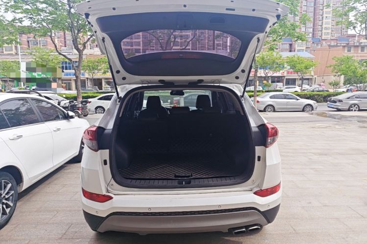 Used Hyundai Tucson 2018 1.6T Dual-Clutch Two-Wheel Drive 15th Anniversary Special Edition Trunk