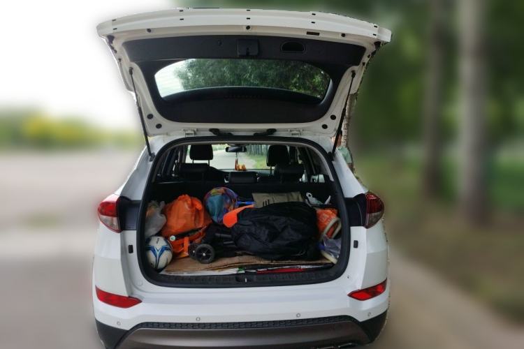 Used Hyundai Tucson 2018 1.6T Dual-Clutch Two-Wheel Drive 15th Anniversary Special Edition Trunk