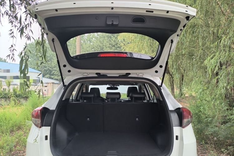 Used Hyundai Tucson 2018 1.6T Dual-Clutch Two-Wheel Drive 15th Anniversary Special Edition Trunk