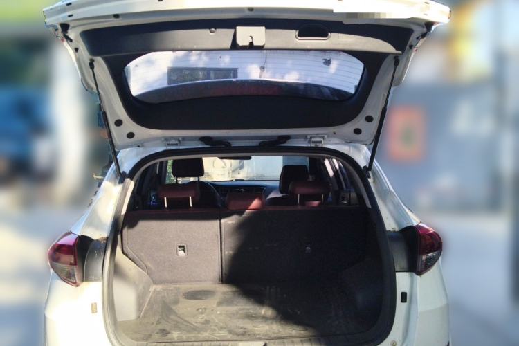 Used Hyundai Tucson 2018 1.6T Dual-Clutch Two-Wheel Drive 15th Anniversary Special Edition Trunk