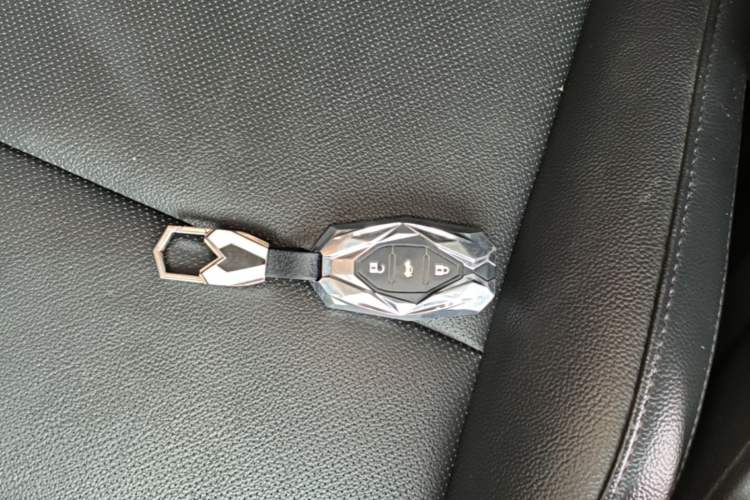 Used Hyundai Tucson 2018 1.6T Dual-Clutch Two-Wheel Drive 15th Anniversary Special Edition Vehicle Key