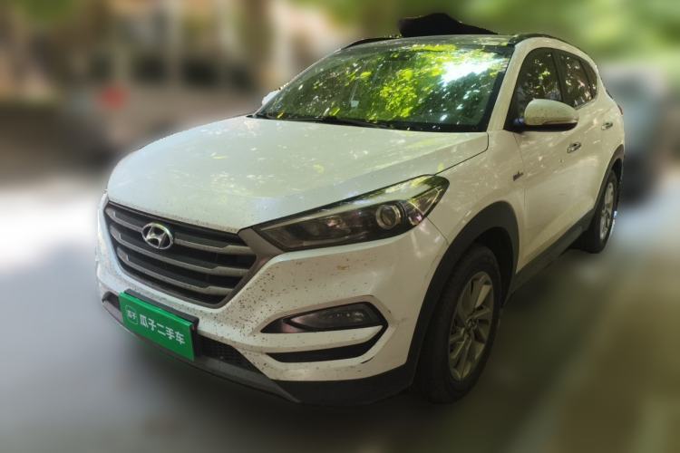 Used Hyundai Tucson 2018 1.6T Dual-Clutch Two-Wheel Drive 15th Anniversary Special Edition Guazi used car, China used car export, Used car for sale, Used  cars, Cheapest cars for sale