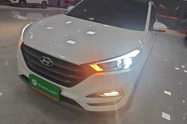 Used Hyundai Tucson 2018 1.6T Dual-Clutch Two-Wheel Drive 15th Anniversary Special Edition