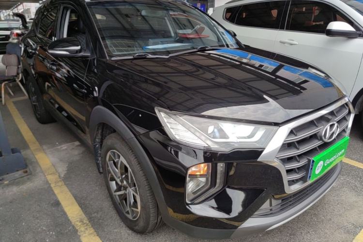 Used Hyundai Tucson 2019 280TGDi Dual-Clutch Two-Wheel Drive Smart Connect Version China VI Front Right 45 Deg