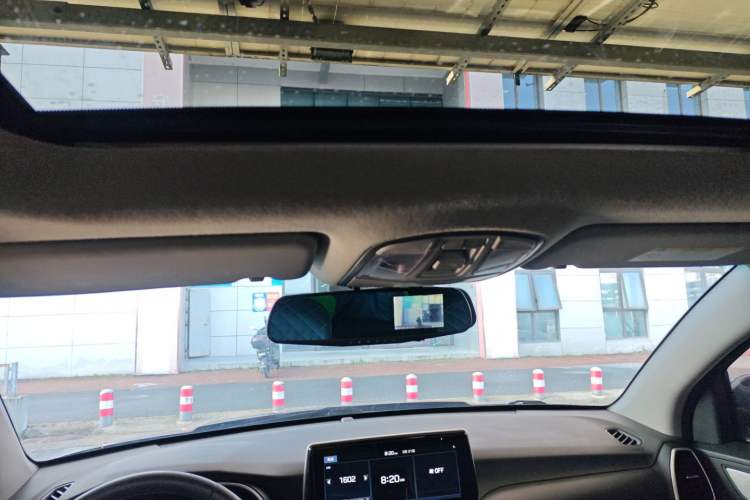 Used Hyundai Tucson 2019 280TGDi Dual-Clutch Two-Wheel Drive Smart Connect Version China VI Headliner