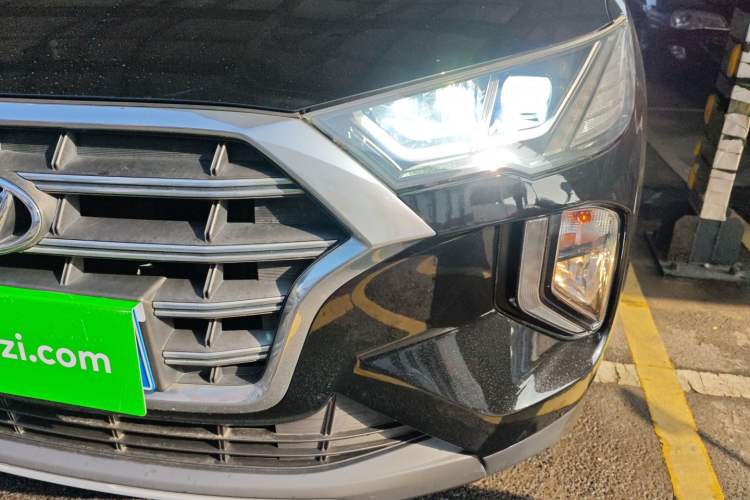 Used Hyundai Tucson 2019 280TGDi Dual-Clutch Two-Wheel Drive Smart Connect Version China VI Left Front Headlight