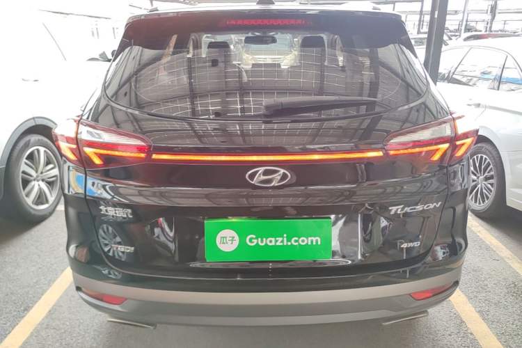 Used Hyundai Tucson 2019 280TGDi Dual-Clutch Two-Wheel Drive Smart Connect Version China VI Rear