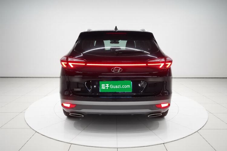 Used Hyundai Tucson 2019 280TGDi Dual-Clutch Two-Wheel Drive Fashion Edition China VI Standard Rear