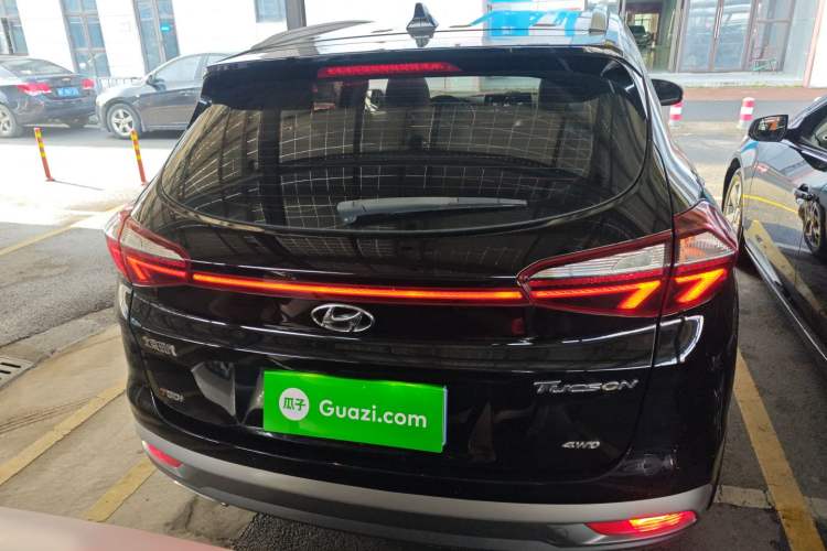 Used Hyundai Tucson 2019 280TGDi Dual-Clutch Two-Wheel Drive Smart Connect Version China VI Rear