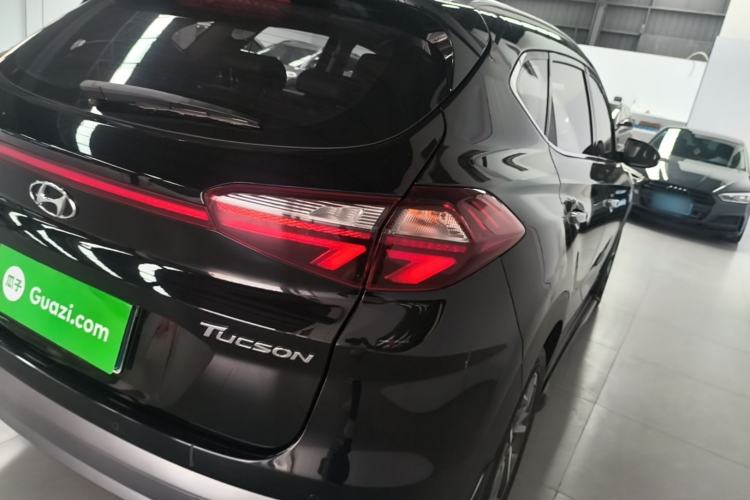 Used Hyundai Tucson 2019 280TGDi Dual-Clutch Two-Wheel Drive Smart Connect Version China VI Right Rear Taillight