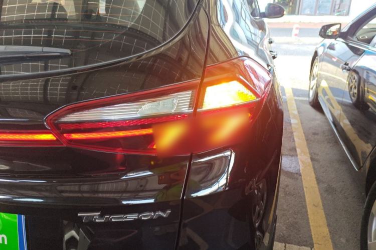 Used Hyundai Tucson 2019 280TGDi Dual-Clutch Two-Wheel Drive Smart Connect Version China VI Right Rear Taillight