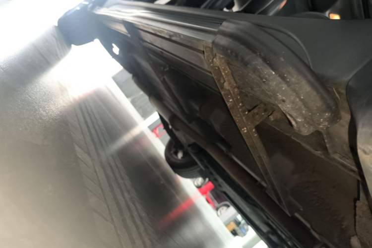 Used Hyundai Tucson 2019 280TGDi Dual-Clutch Two-Wheel Drive Smart Connect Version China VI Right Side Sill
