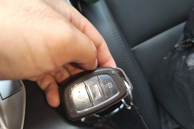 Used Hyundai Tucson 2019 280TGDi Dual-Clutch Two-Wheel Drive Smart Connect Version China VI Vehicle Key