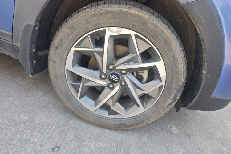 Used Hyundai Tucson 2019 280TGDi Dual-Clutch Two-Wheel Drive Smart Connect Version China VI Right Front Wheel Hub