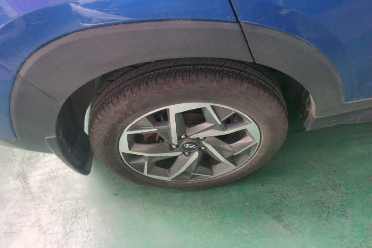 Used Hyundai Tucson 2019 280TGDi Dual-Clutch Two-Wheel Drive Fashion Edition China VI Standard Right Rear Wheel Hub