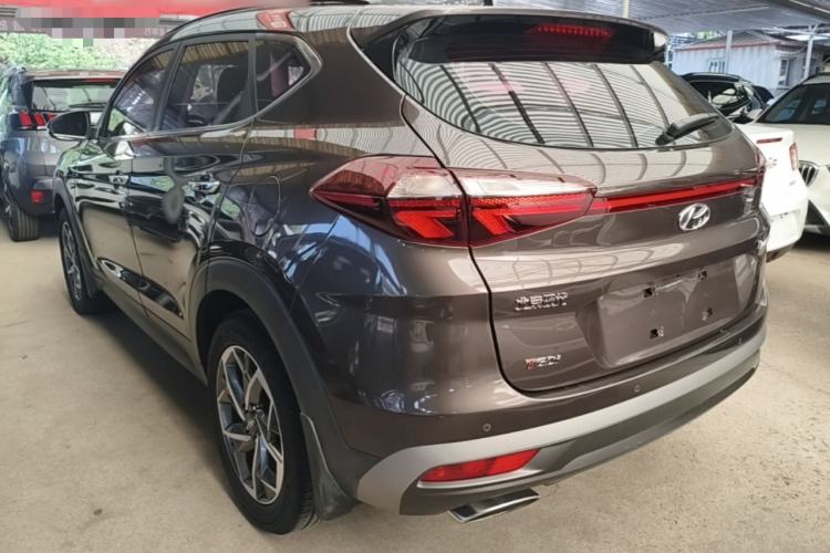 Used Hyundai Tucson 2019 280TGDi Dual-Clutch Two-Wheel Drive Fashion Edition China V Standard Exterior 2