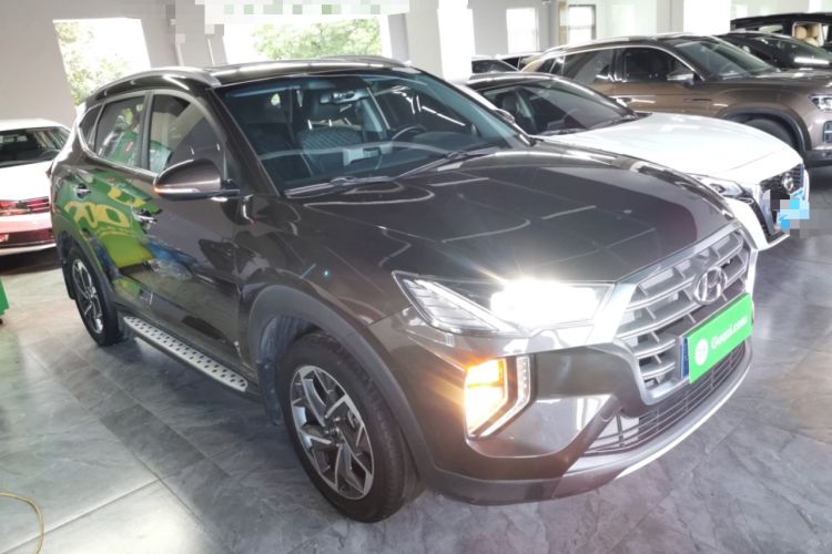 Used Hyundai Tucson 2019 280TGDi Dual-Clutch Two-Wheel Drive Smart Connect Version China V Standard Front Right 45 Deg