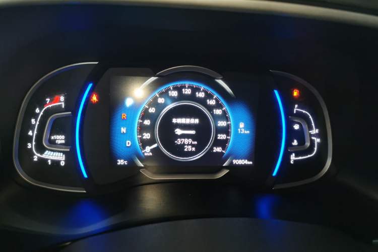 Used Hyundai Tucson 2019 280TGDi Dual-Clutch Two-Wheel Drive Smart Connect Version China V Standard Instrument Cluster