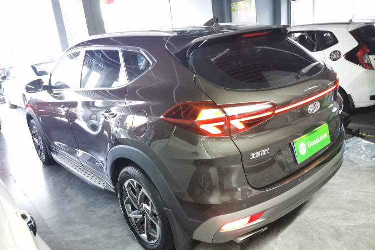 Used Hyundai Tucson 2019 280TGDi Dual-Clutch Two-Wheel Drive Smart Connect Version China V Standard Left Side