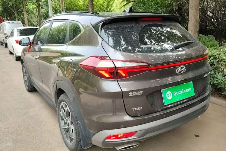 Used Hyundai Tucson 2019 280TGDi Dual-Clutch Two-Wheel Drive Fashion Edition China VI Standard Rear Left 45 Deg
