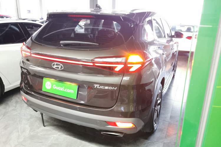 Used Hyundai Tucson 2019 280TGDi Dual-Clutch Two-Wheel Drive Smart Connect Version China V Standard Rear Right 45 Deg