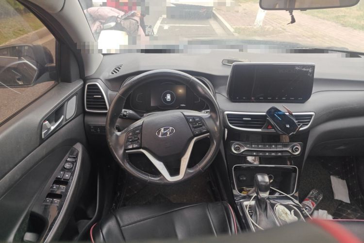 Used Hyundai Tucson 2019 280TGDi Dual-Clutch Two-Wheel Drive Fashion Edition China V Standard Steering Wheel