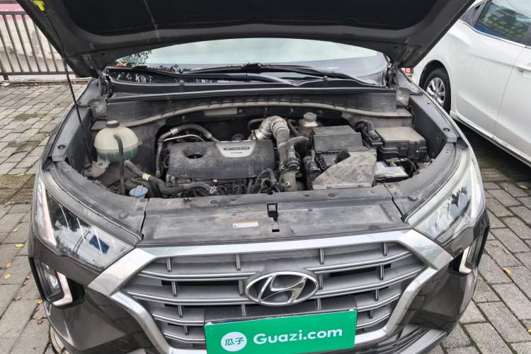 Used Hyundai Tucson 2019 280TGDi Dual-Clutch Two-Wheel Drive Fashion Edition China V Standard Engine Bay