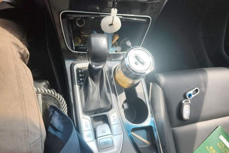 Used Hyundai Tucson 2019 280TGDi Dual-Clutch Two-Wheel Drive Smart Connect Version China V Standard Gear Lever