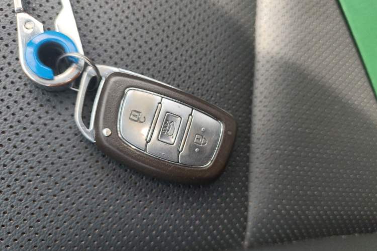 Used Hyundai Tucson 2019 280TGDi Dual-Clutch Two-Wheel Drive Smart Connect Version China V Standard Vehicle Key