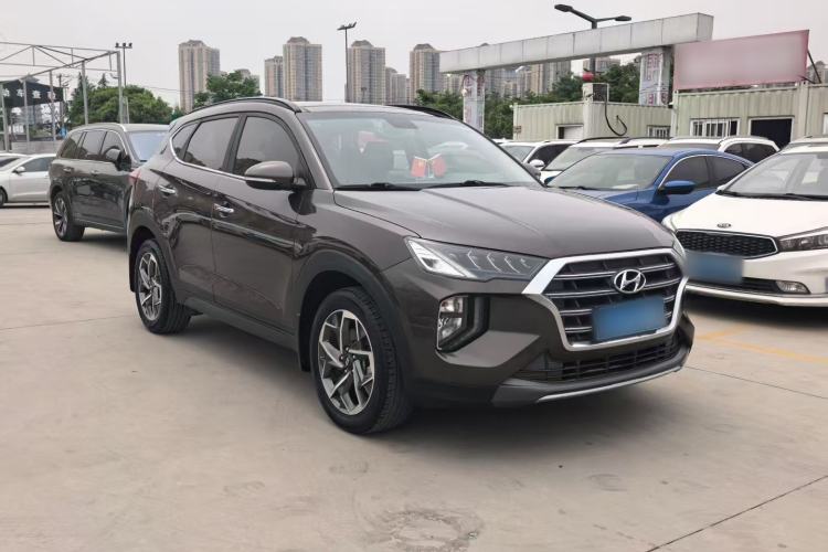 Used Hyundai Tucson 2019 280TGDi Dual-Clutch Two-Wheel Drive Fashion Edition China V Standard Exterior 2