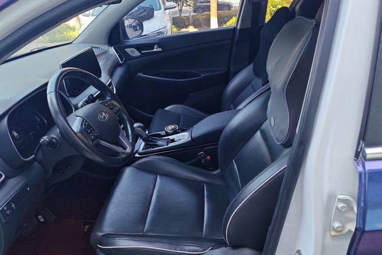Used Hyundai Tucson 2019 280TGDi Dual-Clutch Two-Wheel Drive Fashion Edition China VI Standard Left Front Seat