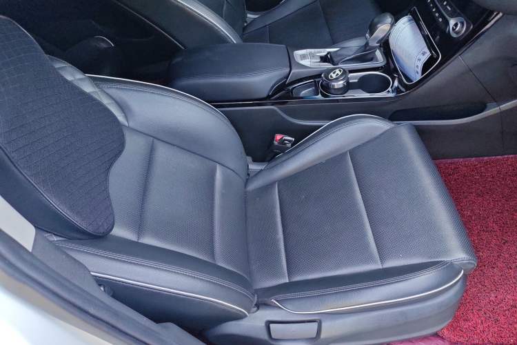 Used Hyundai Tucson 2019 280TGDi Dual-Clutch Two-Wheel Drive Fashion Edition China VI Standard Right Front Seat