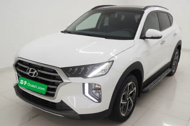 Used Hyundai Tucson 2019 280TGDi Dual-Clutch Two-Wheel Drive Fashion Edition China VI Standard
