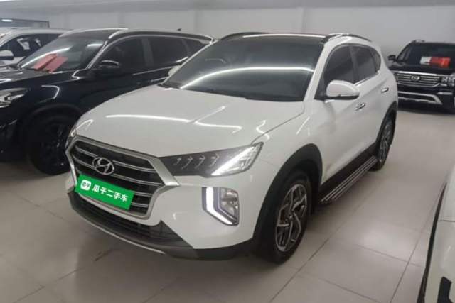 Used Hyundai Tucson 2019 280TGDi Dual-Clutch Two-Wheel Drive Fashion Edition China VI Standard