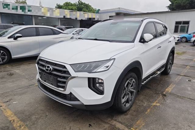 Used Hyundai Tucson 2019 280TGDi Dual-Clutch Two-Wheel Drive Fashion Edition China VI Standard