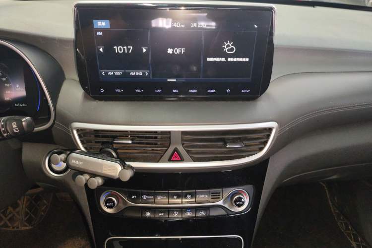 Used Hyundai Tucson 2019 280TGDi Dual-Clutch Two-Wheel Drive Fashion Edition China VI Standard Audio And AC Panel