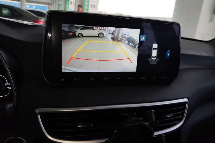 Used Hyundai Tucson 2019 280TGDi Dual-Clutch Two-Wheel Drive Fashion Edition China VI Standard Audio And AC Panel